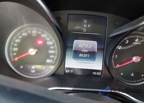 2018 Mercedes-Benz C 300 4Matic из США, поврежденный, VIN 55SWF4KB4JU256433